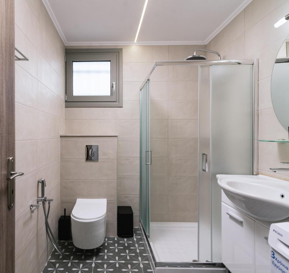 Lychnos Apartments Камиларион Екстериор снимка